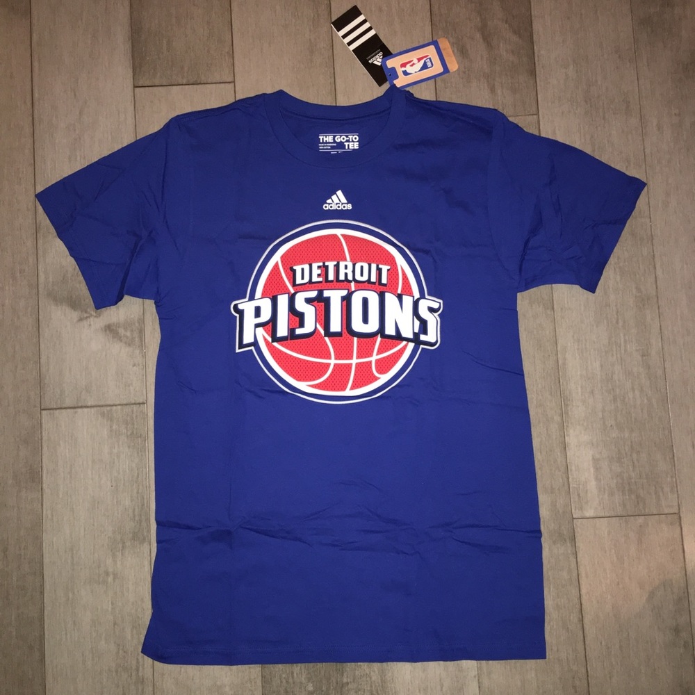 OFFICIAL NBA ADIDAS DETRIOT PISTONS T SHIRT : MED